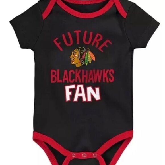NHL Infant Chicago Blackhawks Multicolor 2 Creepers and Blanket Set 3-6 - Picture 3 of 5